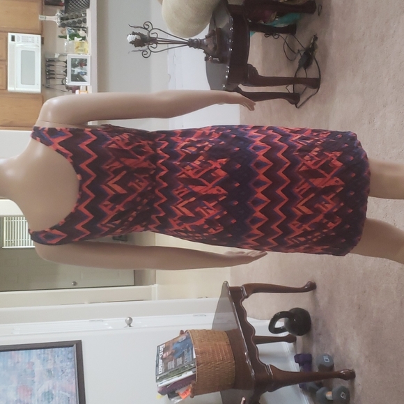 Gap xs sleeveless vneck bold artsy zigzag pattern elastic waist mesmerizing - Picture 5 of 8